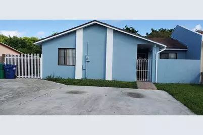 5239 NW 198th Ter, Miami Gardens, FL 33055 - Photo 1