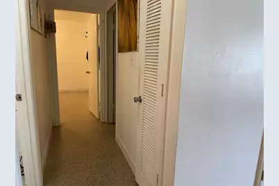 671 NW 38th St, Deerfield Beach, FL 33064 - Photo 14