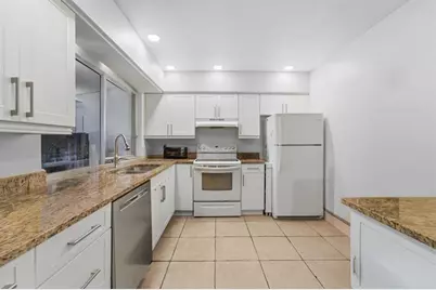 4430 NW 19th Way, Oakland Park, FL 33309 - Photo 10