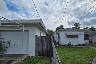 2702 Hayes St, Hollywood, FL 33020 - Photo 4