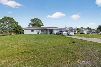 1097 SW Majorca Ave, Port Saint Lucie, FL 34953 - Photo 1