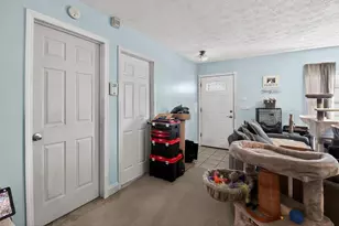 1097 SW Majorca Ave, Port Saint Lucie, FL 34953 - Photo 14