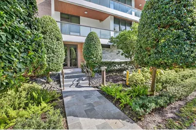 30  Isle Of Venice Dr, Unit #403, Fort Lauderdale, FL 33301 - Photo 4