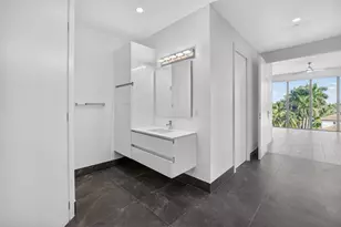 30 Isle of Venice Dr, Fort Lauderdale, FL 33301 - Photo 48