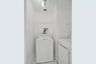 249 NW 4th Diagonal, Boca Raton, FL 33432 - Photo 24