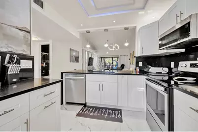 4307 S Carambola Cir, Unit #2679, Coconut Creek, FL 33066 - Photo 2