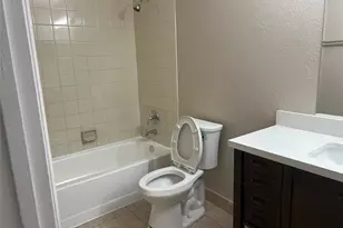 179 SE 3rd St, Deerfield Beach, FL 33441 - Photo 6