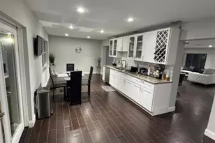 7610 NW 66th Terrace, Tamarac, FL 33321 - Photo 6