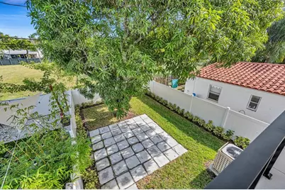 808 NE 15th Ave, Fort Lauderdale, FL 33304 - Photo 40