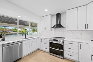 751 SE 7th Ave, Pompano Beach, FL 33060 - Photo 10