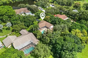 9700 NW 28th St, Hollywood, FL 33024 - Photo 4