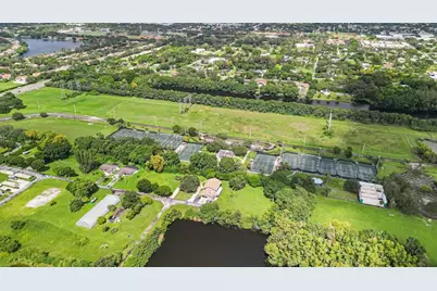 9700 NW 28th St, Hollywood, FL 33024 - Photo 76