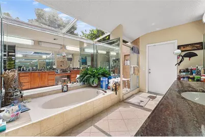 9700 NW 28th St, Hollywood, FL 33024 - Photo 34