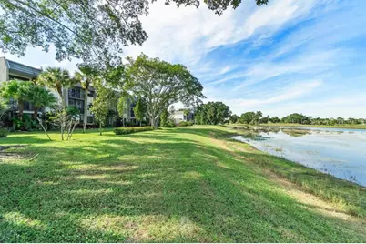 4832  Esedra Court, Unit #Apt 206, Lake Worth, FL 33467 - Photo 32