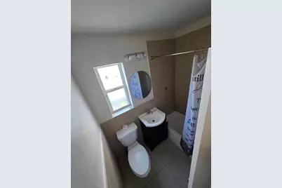 133 SW 5th Ct, Dania Beach, FL 33004 - Photo 8