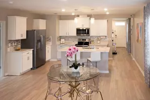 12306 SW Nettuno Way, Port Saint Lucie, FL 34987 - Photo 10