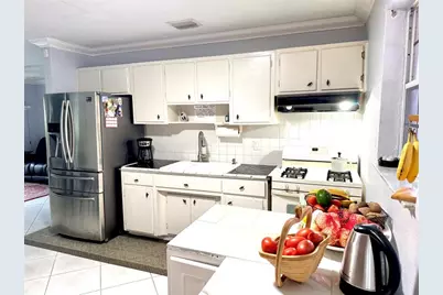 7140  Custer St, Hollywood, FL 33024 - Photo 6