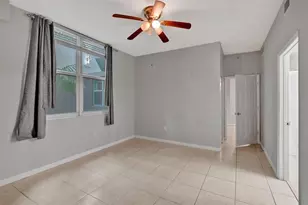 2421 NE 65th St, Fort Lauderdale, FL 33308 - Photo 18