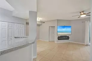 2421 NE 65th St, Fort Lauderdale, FL 33308 - Photo 14