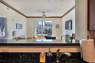 2421 NE 65th St, Fort Lauderdale, FL 33308 - Photo 10