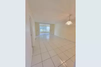 6000 NW 64th Ave, Unit #205, Tamarac, FL 33319 - Photo 8