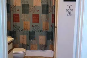 833 Riverside Dr, Coral Springs, FL 33071 - Photo 8