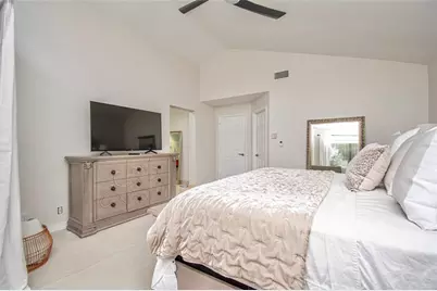 21694  Town Place Dr, Boca Raton, FL 33433 - Photo 32