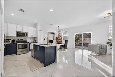 4668 NW 120th Way, Coral Springs, FL 33076 - Photo 4