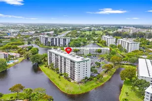 2232 N Cypress Bend Dr, Pompano Beach, FL 33069 - Photo 4