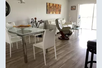 9481  Sunrise Lakes Blvd, Unit #303, Sunrise, FL 33322 - Photo 6