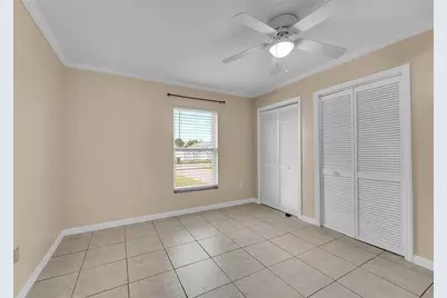709 SW Dorchester St, Port Saint Lucie, FL 34983 - Photo 16