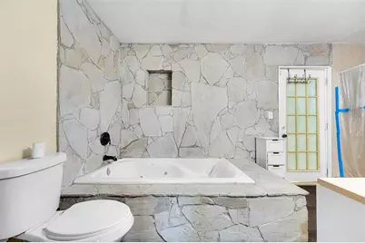 709 SW Dorchester St, Port Saint Lucie, FL 34983 - Photo 14