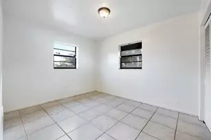 747 NW 14th Way, Fort Lauderdale, FL 33311 - Photo 10