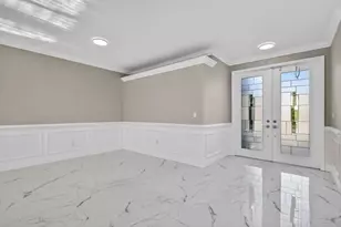 9115 Dupont Pl, Wellington, FL 33414 - Photo 10