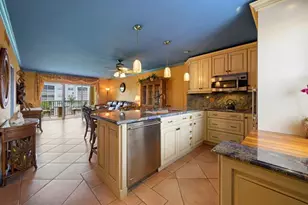 600 NE 2nd St, Dania Beach, FL 33004 - Photo 2