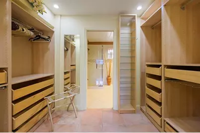 600 NE 2nd St, Unit #304, Dania Beach, FL 33004 - Photo 18