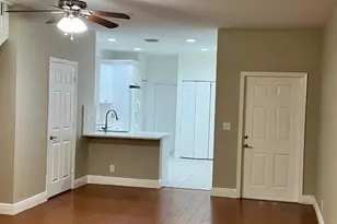 4266 Vineyard Cir, Weston, FL 33332 - Photo 4