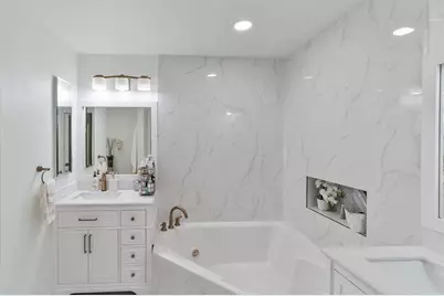 9755 NW 52nd St, Unit #112, Doral, FL 33178 - Photo 8