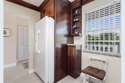 414 SE 10th St, Unit #302, Dania Beach, FL 33004 - Photo 8