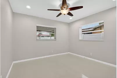 8709 NW 57th Dr, Tamarac, FL 33321 - Photo 6