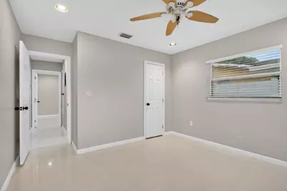 8709 NW 57th Dr, Tamarac, FL 33321 - Photo 10