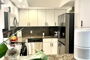 5600 Collins Ave, Miami Beach, FL 33140 - Photo 6