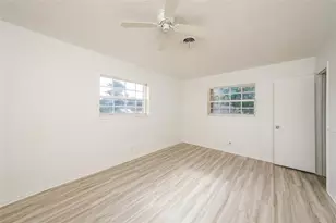 1351 SW 10th Ave, Deerfield Beach, FL 33441 - Photo 4