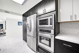 1880 S Ocean Dr, Hallandale Beach, FL 33009 - Photo 18