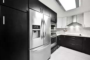 1880 S Ocean Dr, Hallandale Beach, FL 33009 - Photo 16