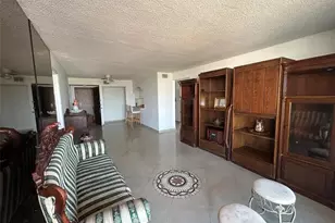 7040 Coral Way Unit, Miami, FL 33155 - Photo 4