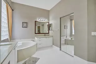 1581 NW 159th Ave, Pembroke Pines, FL 33028 - Photo 12