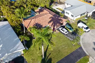 11305 NW 38th St, Coral Springs, FL 33065 - Photo 38