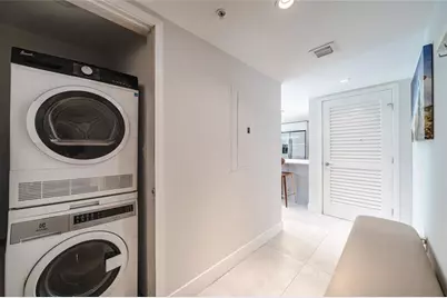 1133  102nd St, Unit #504, Bay Harbor Islands, FL 33154 - Photo 6