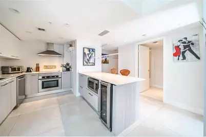 1133  102nd St, Unit #504, Bay Harbor Islands, FL 33154 - Photo 8